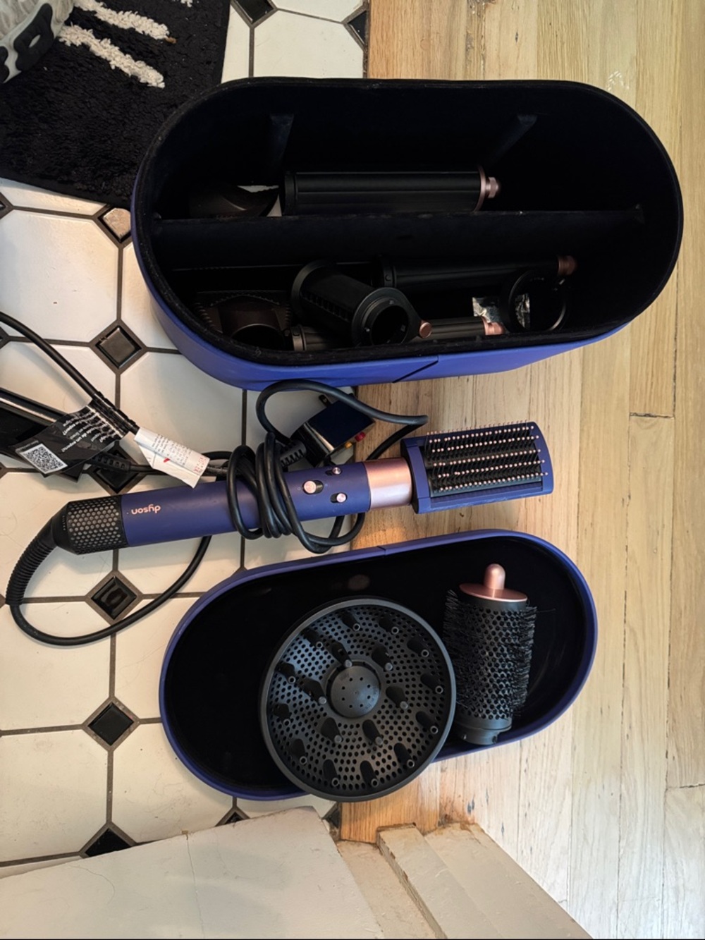 Dyson Hot Air Styler Set in Purple with Rose Gold Accents